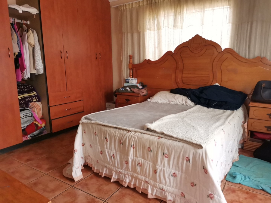 To Let 4 Bedroom Property for Rent in Mabopane North West